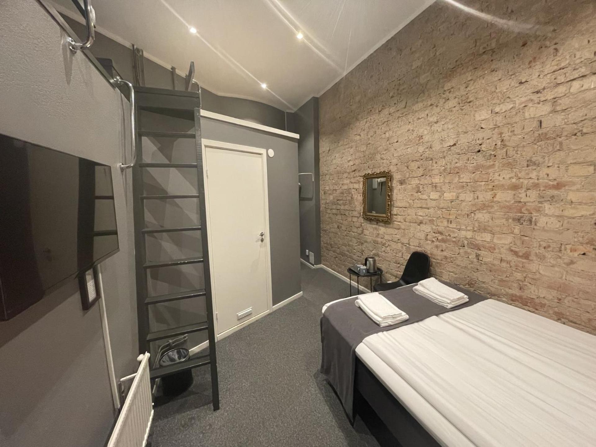 Hotelli Unique 3*
